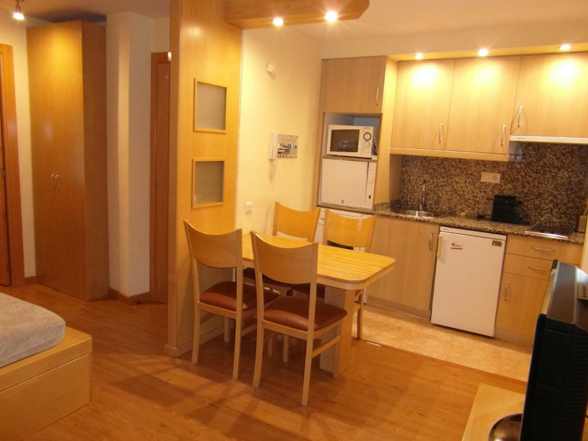 B06 - Mayor 22, 1º - Villmor Διαμέρισμα Benasque Εξωτερικό φωτογραφία
